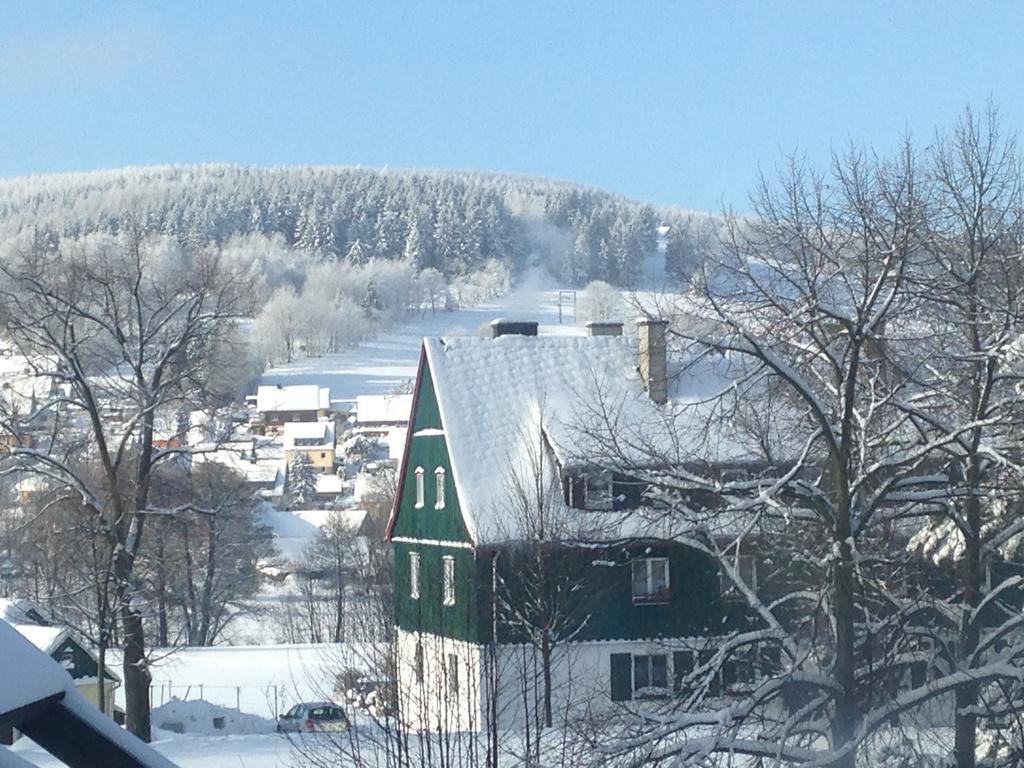 Hostel Im Osterzgebirge Altenberg  Exterior foto