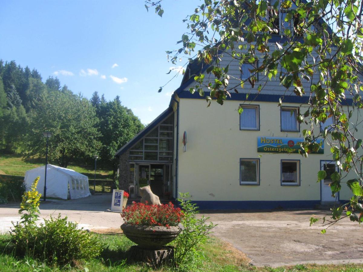 Hostel Im Osterzgebirge Altenberg  Exterior foto